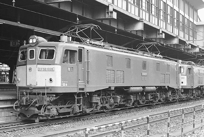 EF5835  Ŕʐ^