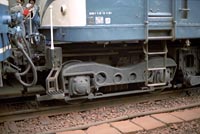 EF585