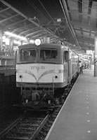 EF5853@o_3EI