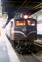 960811