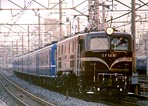 ef5852-011229