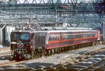 EF5861@Ƃ