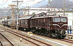 ef5853-新1号編成 側線2番