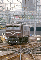 EF5889