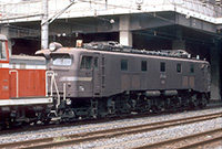 EF5889@p
