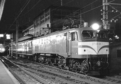 EF5835  Ŕʐ^