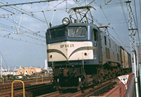taki10450-EF5825